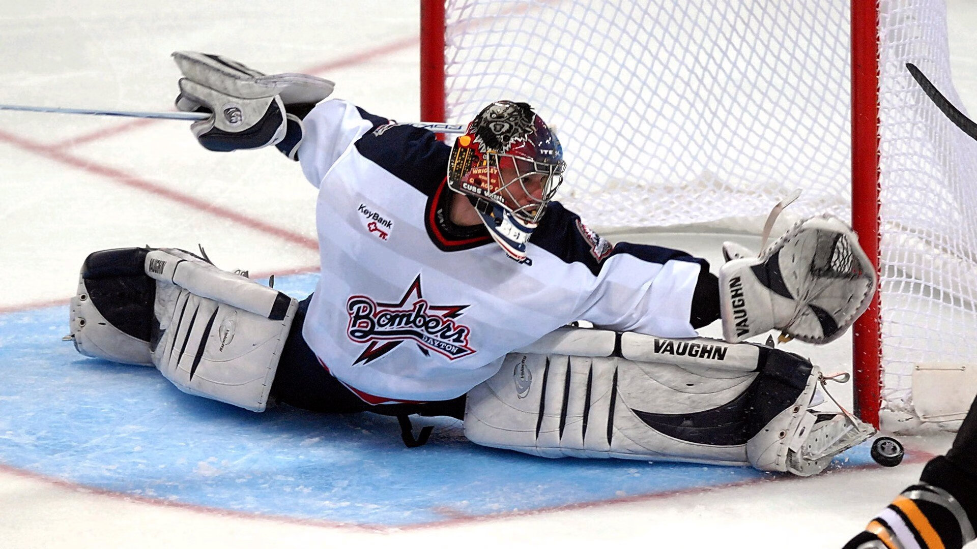 广厦淘汰雄鹿,文班亚马,那个改写剧本的异乡人