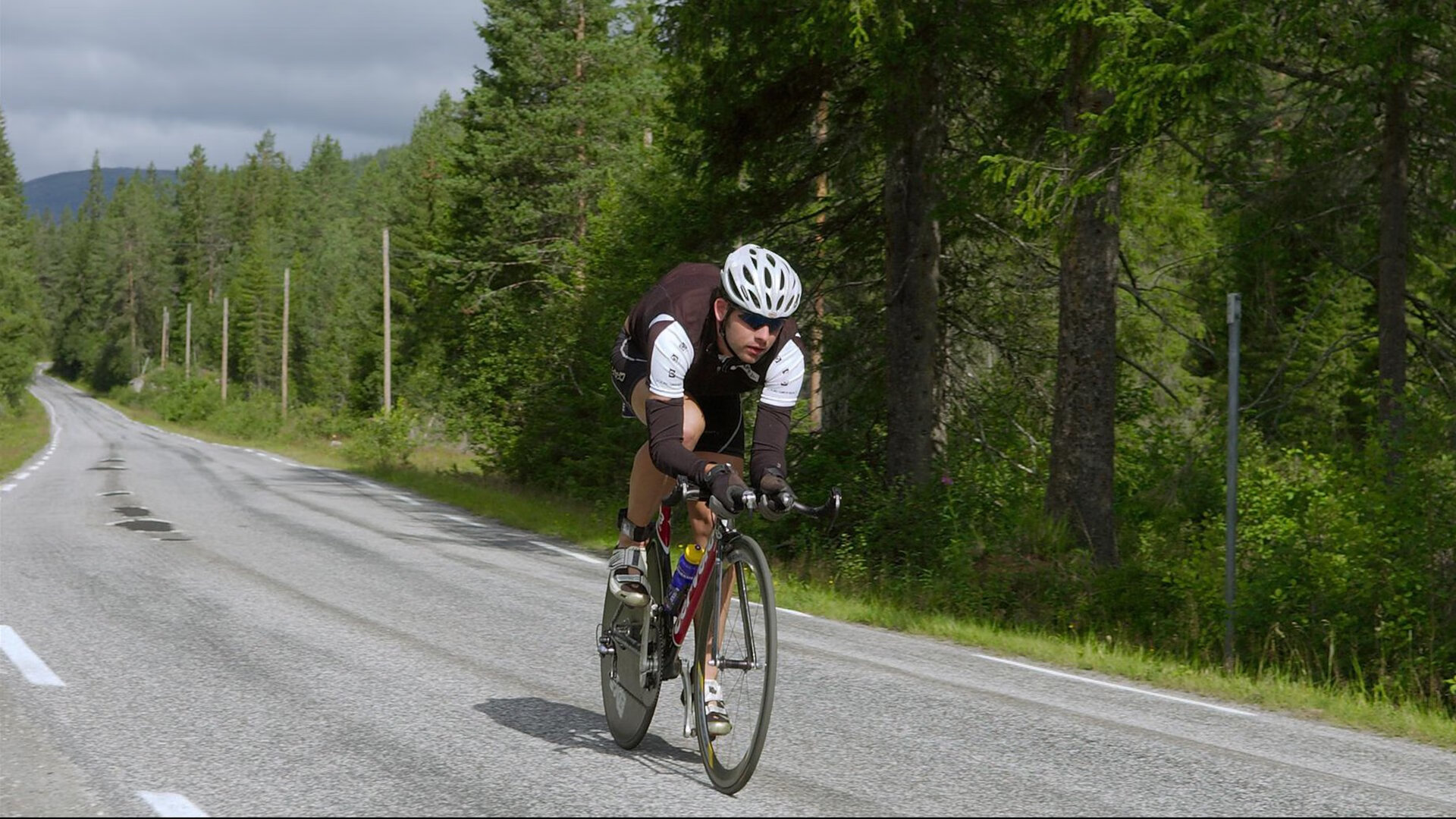 巴萨斩落葡萄牙，京多安彻底打爆防线，一位老将的战术复仇与时代隐喻