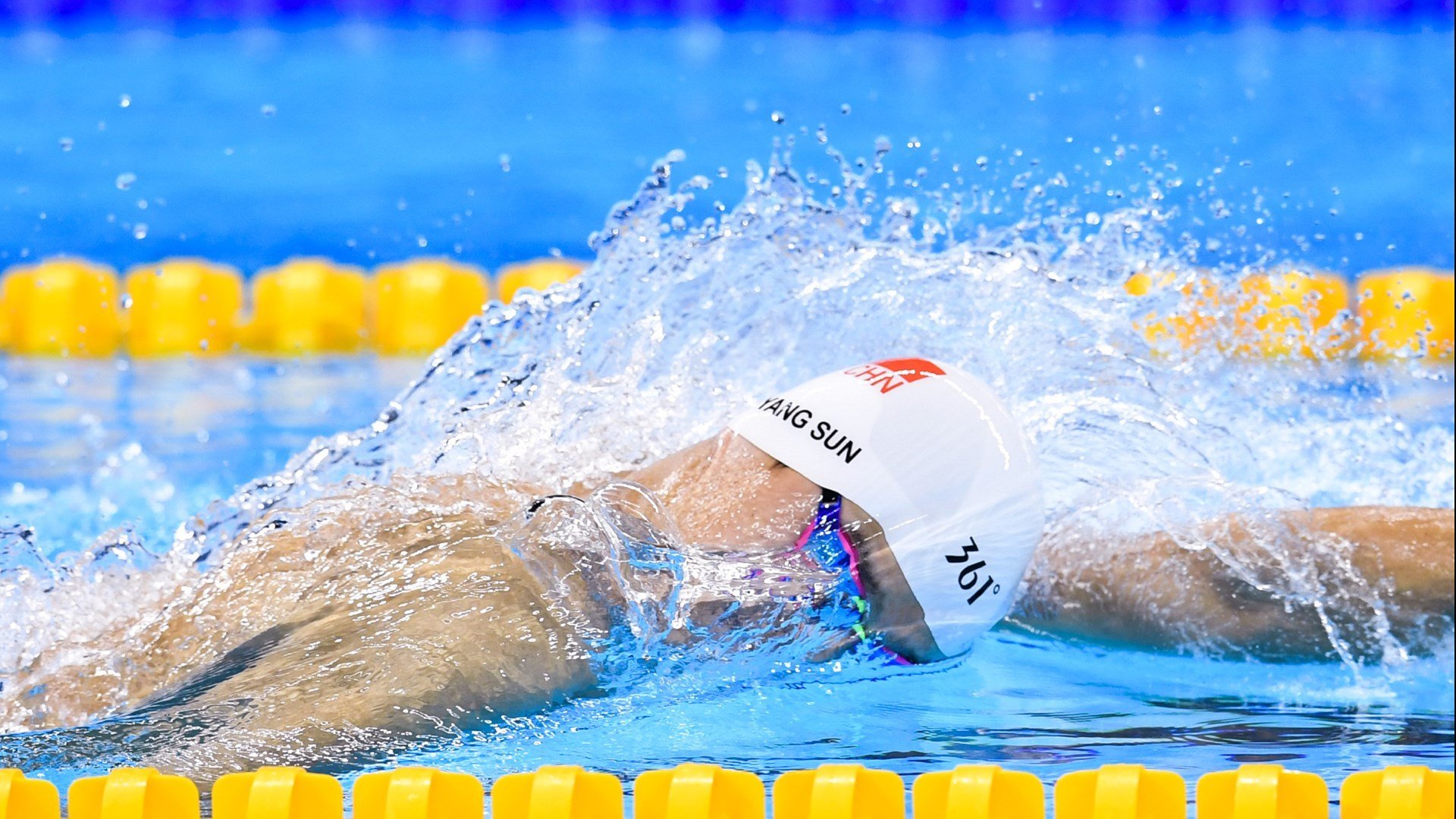 小贾伦全程高能输出，勇士连续得分压制爵士，现代篮球的战术博弈启示录